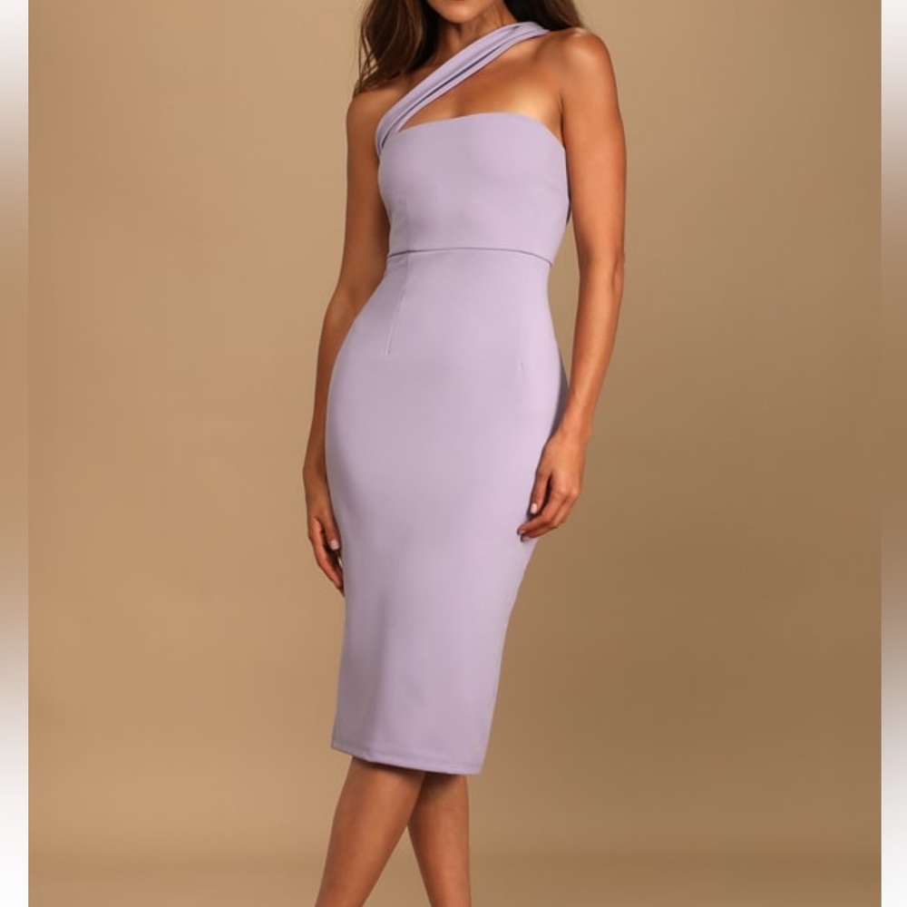 Lulus Hold Your Attention Lilac One Shoulder Sleeveless Midi Dress size Small